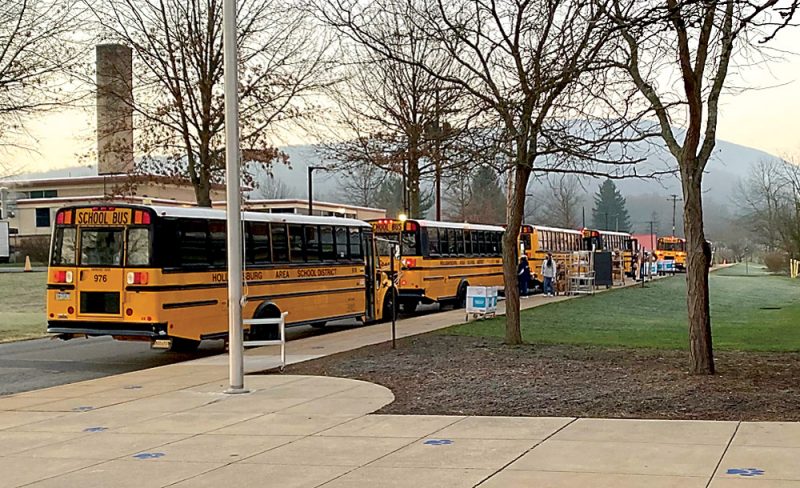 HASD’s Meals on the Bus go ’round